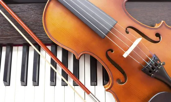 Good Vibrations: The Role of Music in Einstein’s Thinking
