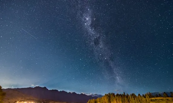 Stardust Found on Earth May Be Older Than Our Sun
