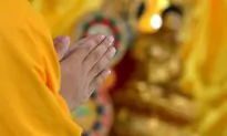 Buddhist Monk in Oregon Gets Attacked After Being Confused for a Muslim