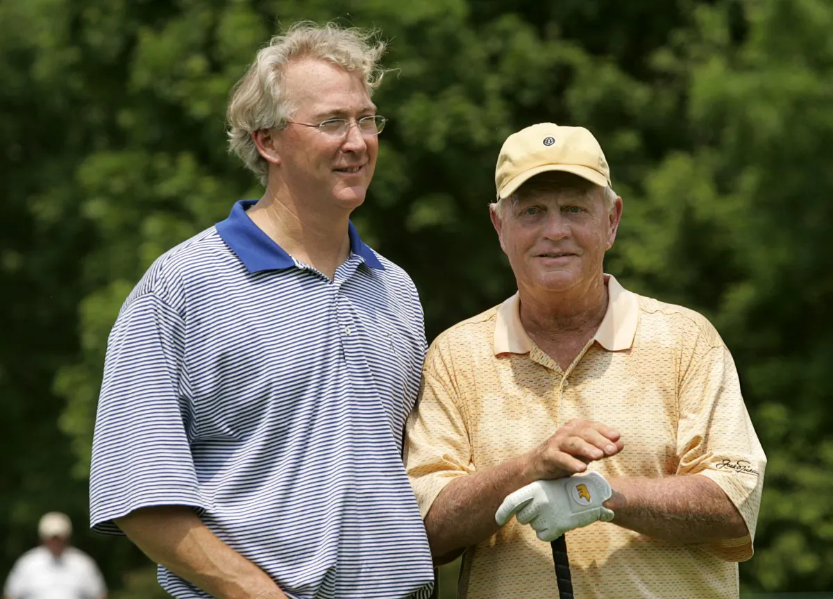 Jack Nicklaus (R) stands with Aubrey McClendon of Chesapeake Energy Corporation during the Morgan Stanley Pro-Am Invitational at The Memorial Tournament May 30, 2007. (Hunter Martin/Getty Images)