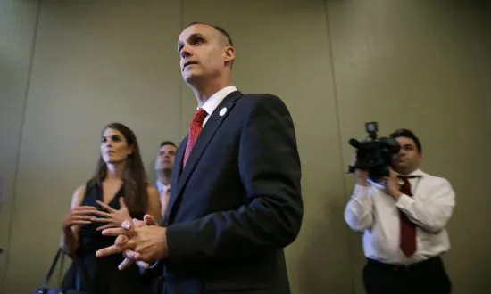 Breitbart Reporter Allegedly Assaulted by Trump Campaign Manager Resigns From Trump-Friendly Blog