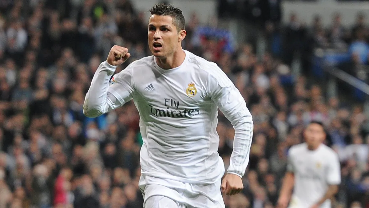 Cristiano Ronaldo of Real Madrid celebrates after scoring during match between Real Madrid CF and Real CD Espanyol on January 31, 2016 in Madrid, Spain. (Photo by Denis Doyle/Getty Images)