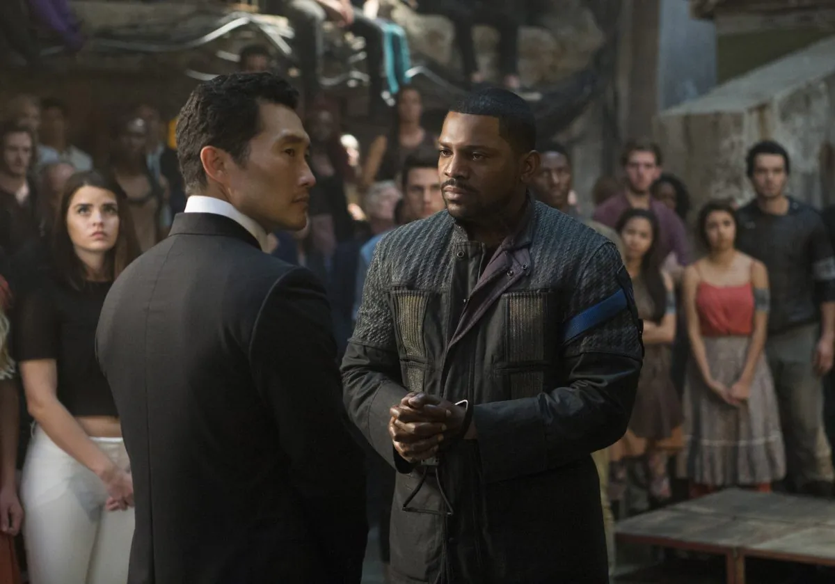 This image released by Lionsgate shows Daniel Dae Kim (L) and Mekhi Phifer in a scene from "The Divergent Series: Allegiant." (Murray Close/Lionsgate via AP)