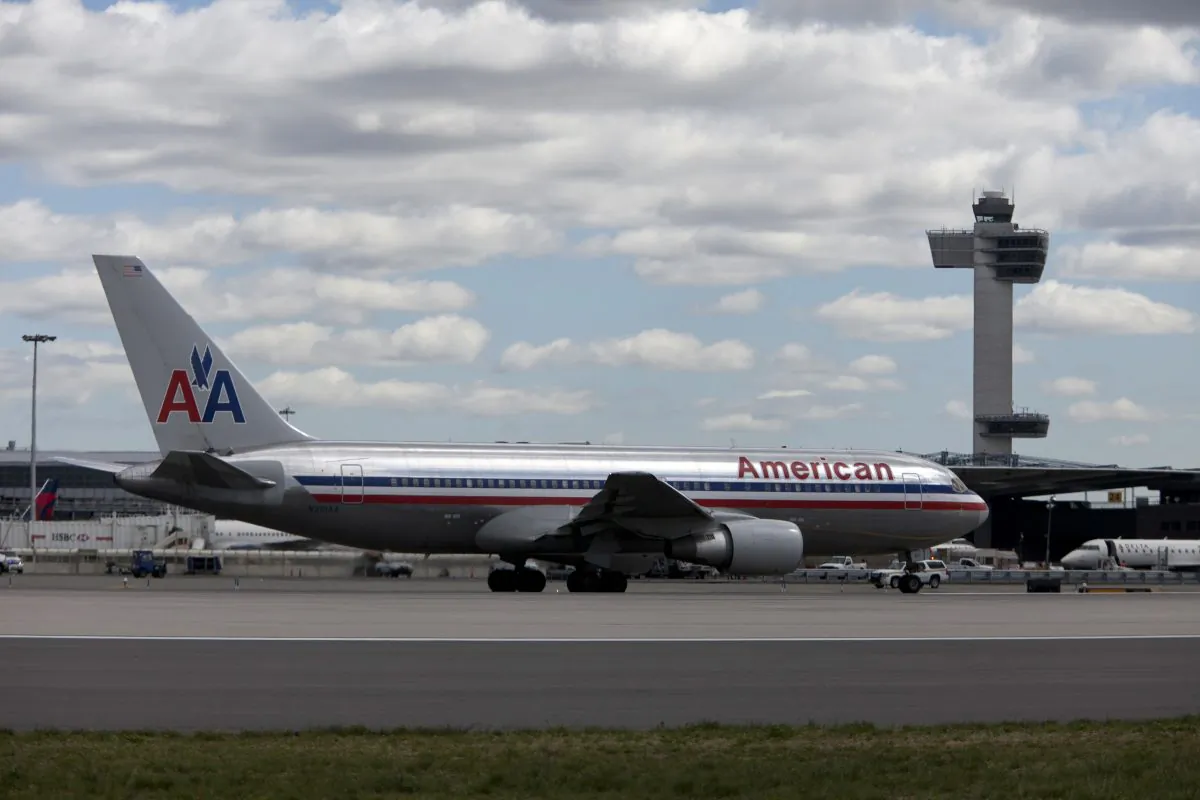 File: An American Airlines plane is seen at John F. Kennedy International Airport. (Photo by Allison Joyce/Getty Images)