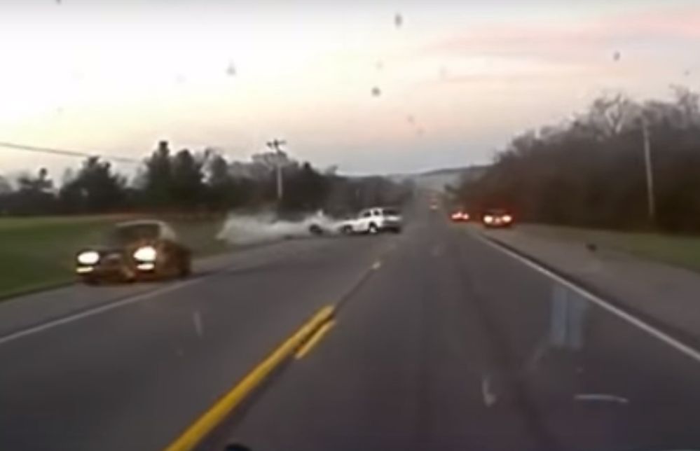 Dramatic High-Speed Chase Ends in a Catastrophic Car Crash in Tennessee ...