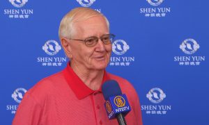 Shen Yun Brings Love and Hope