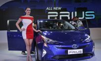 Toyota Introduces 2017 Prius Prime at New York Auto Show