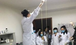Chinese Doctors Extract 15-Foot Tapeworm From Body of Man Who Ate Raw Meat