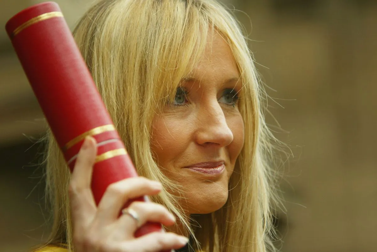 Harry Potter author JK Rowling receives an Honorary Degree of Doctor honoris causa at the University of Edinburgh's graduation ceremony in McEwan Hall on July 8, 2004 in Edinburgh, Scotland. (Christopher Furlong/Getty Images)