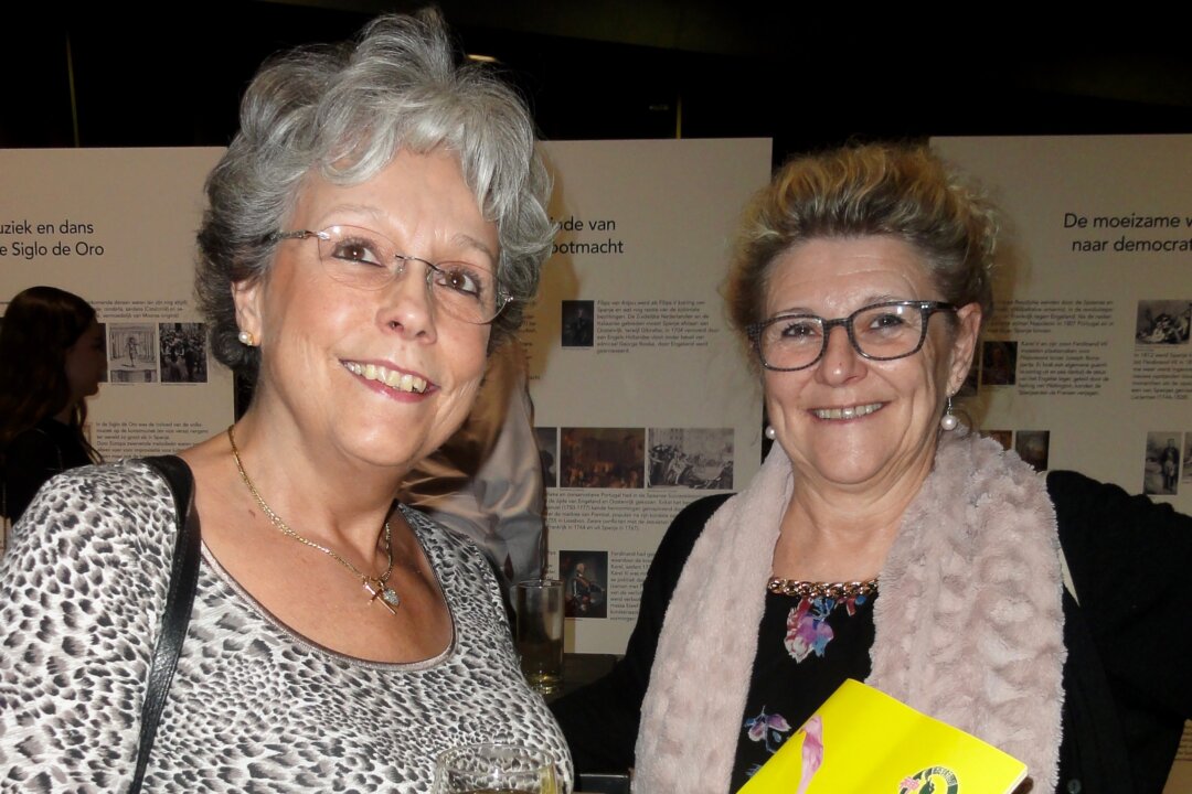 Luth Verbruggen and Diane Lierman at the Shen Yun performance at the Concertgebouw in Beruges, Belgium on March 22, 2016. (Epoch Times) 