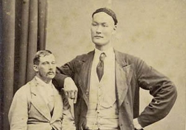 Amazing Old Photos Of Giant Chinese Men From Imperial Times | The Epoch ...