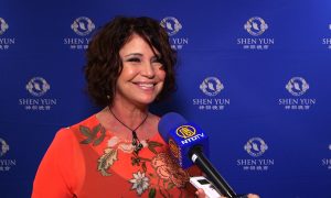 Award-Winning Jewelry Designer Says Shen Yun Inspirational, Hopeful, and Great Art