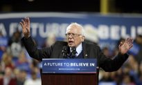 Sanders Seeks Caucus Trifecta Win to Close Delegate Gap