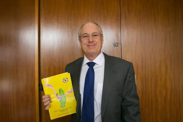 Retired Defense Contractor Sees the Divine Expressed in Shen Yun