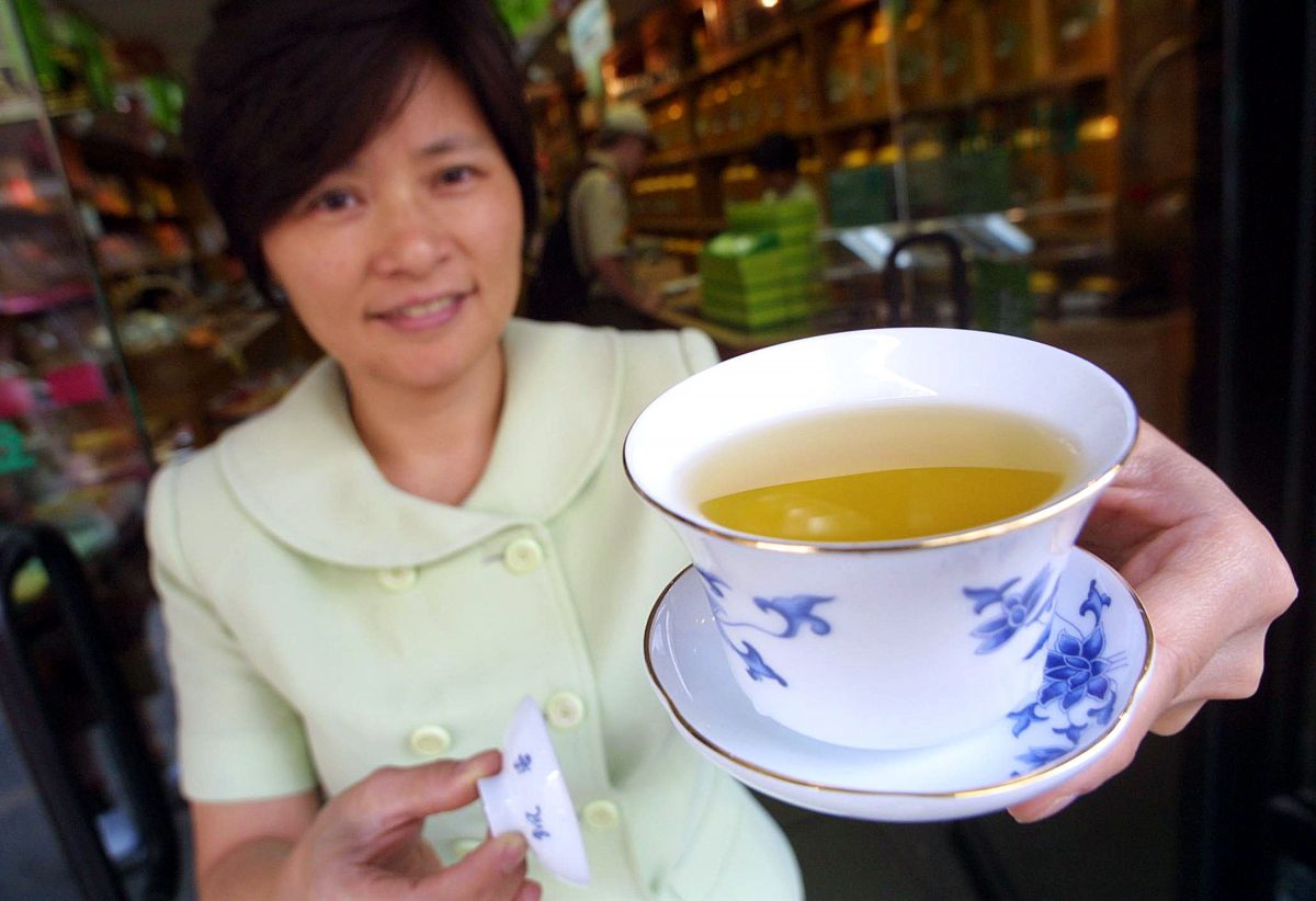 Drink Green Tea (Mario Tama/Getty Images)