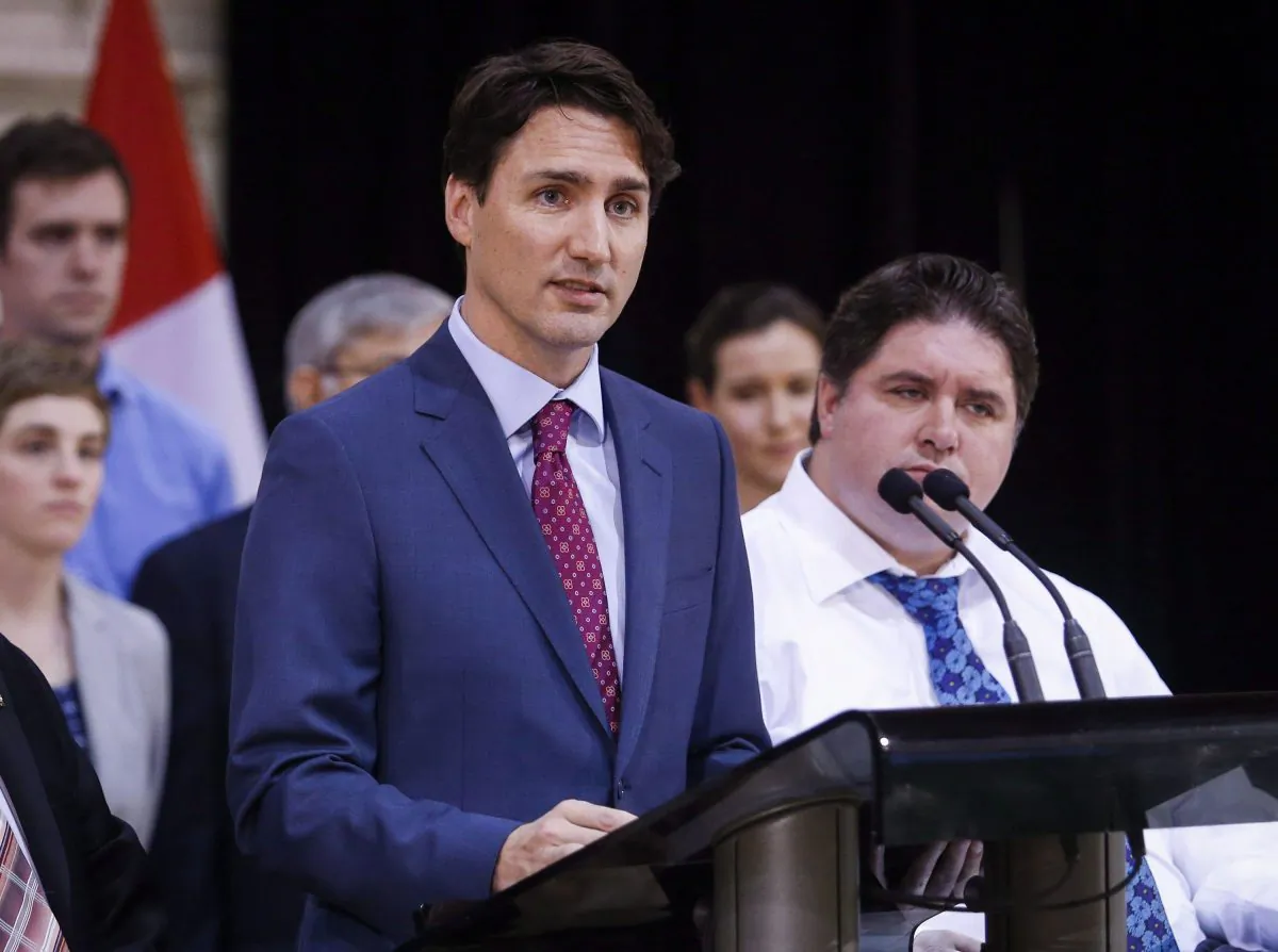 Prime Minister Justin Trudeau speaks to the media after participating in a roundtable discussion on employment insurance in Calgary on March 29, 2016. (The Canadian Press/Jeff McIntosh)