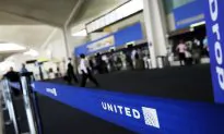 Arab-American Family Escorted Off United Airlines Flight