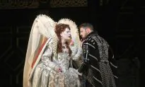 Radvanovsky Takes the Throne in ‘Roberto Devereux’