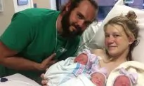Woman’s Heart Stops While Delivering Identical Triplets