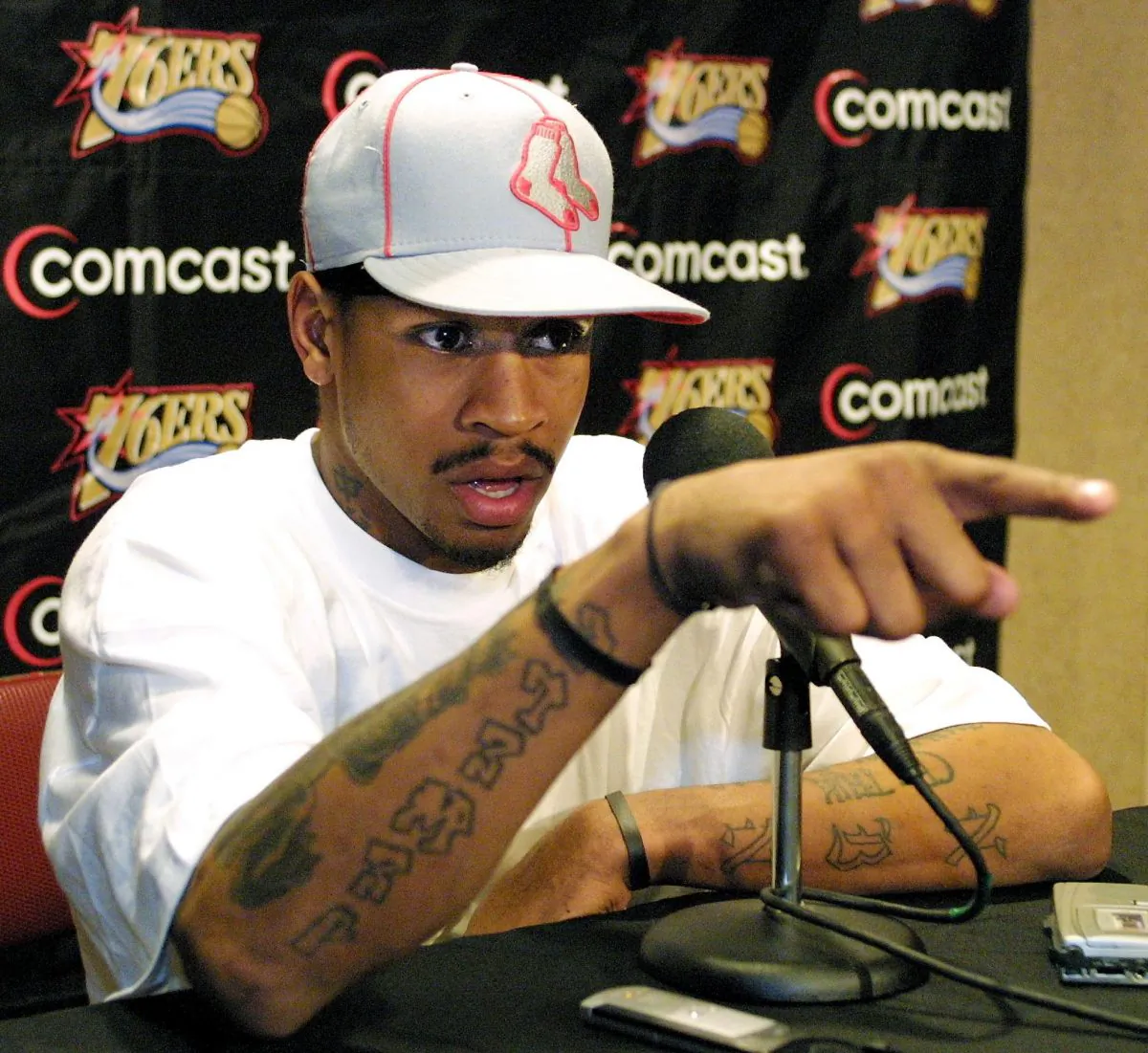 Former NBA star Allen Iverson won four scoring titles with the Philadelphia 76ers. (Tom Mihalek/AFP/Getty Images)