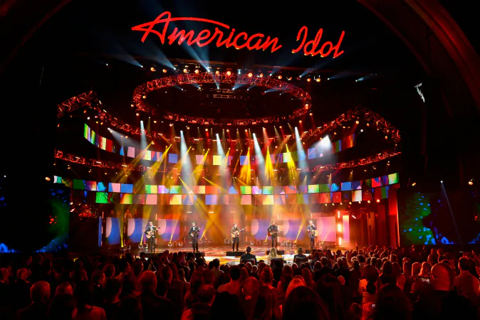  American Idol past winners and finalists perform together onstage during FOX's 'American Idol' Finale For The Farewell Season at Dolby Theatre on April 7, 2016 in Hollywood, California. at Dolby Theatre on April 7, 2016 in Hollywood, California. (Photo by Kevork Djansezian/Getty Images)