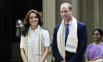 Prince William, Wife Kate Pay Respect to Gandhi in India