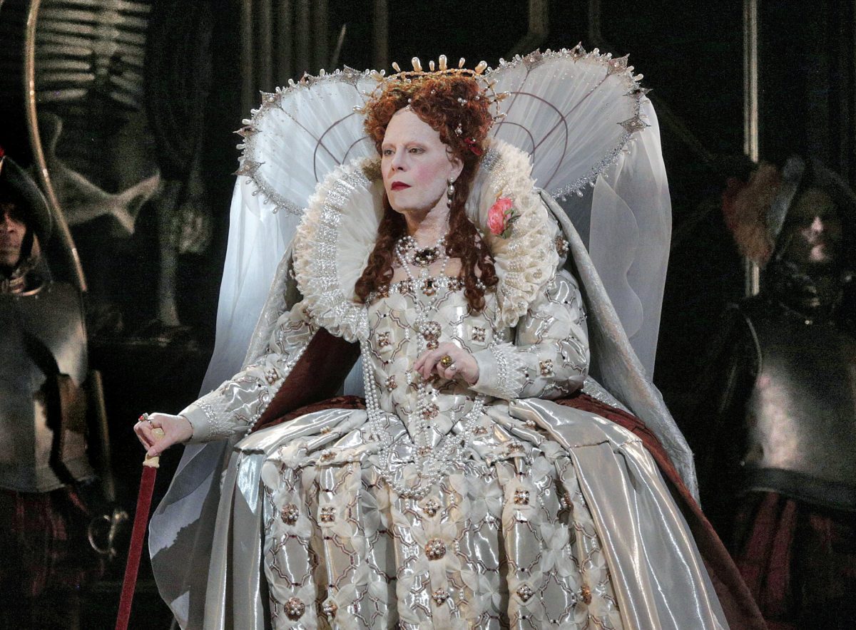 Soprano Stars in Met Opera HD Broadcast as Angry Queen
