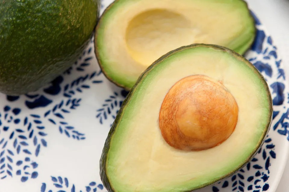 Cheese, nuts, sunflower seeds, eggs, pasta, milk, olives, and avocados are some of the foods high in oleic acids. (skeeze/CC0)