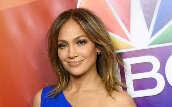 Actress Jennifer Lopez arrives at the 2016 Winter TCA Tour - NBCUniversal Press Tour at Langham Hotel on January 13, 2016 in Pasadena, California. (Photo by Angela Weiss/Getty Images)