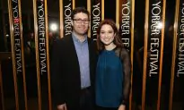 ‘Unbreakable Kimmy Schmidt’ Star Ellie Kemper Reveals Pregnancy on Jimmy Fallon Show