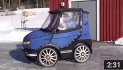 Swede Designs Tiny Bike-Car for Healthy Commuting in Tough Weather
