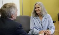 Panel Recommends Parole for Ex-manson Follower Van Houten