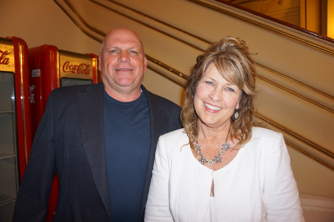 Ed and Jeri Noyes were astonished with the depth of Shen Yun's performance at the Adler Theatre in Davenport, Iowa. (Catherine Wen/Epoch Times)