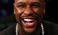 Floyd Mayweather Buys $7.7M Miami Mansion With Cash