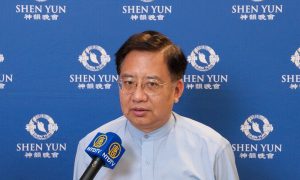 Taiwanese Artist Says Shen Yun ‘A Symbol of Righteousness’