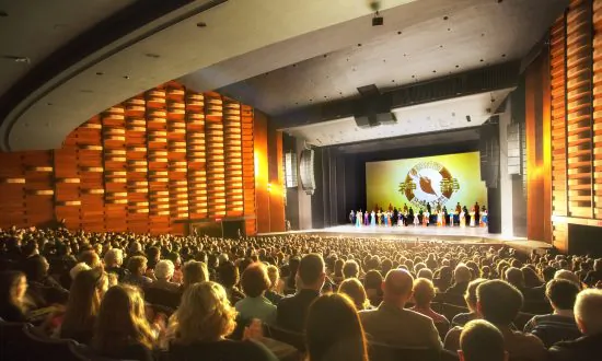 ‘It was a wonderful experience’: Toronto Couple Sings Praises to Shen Yun