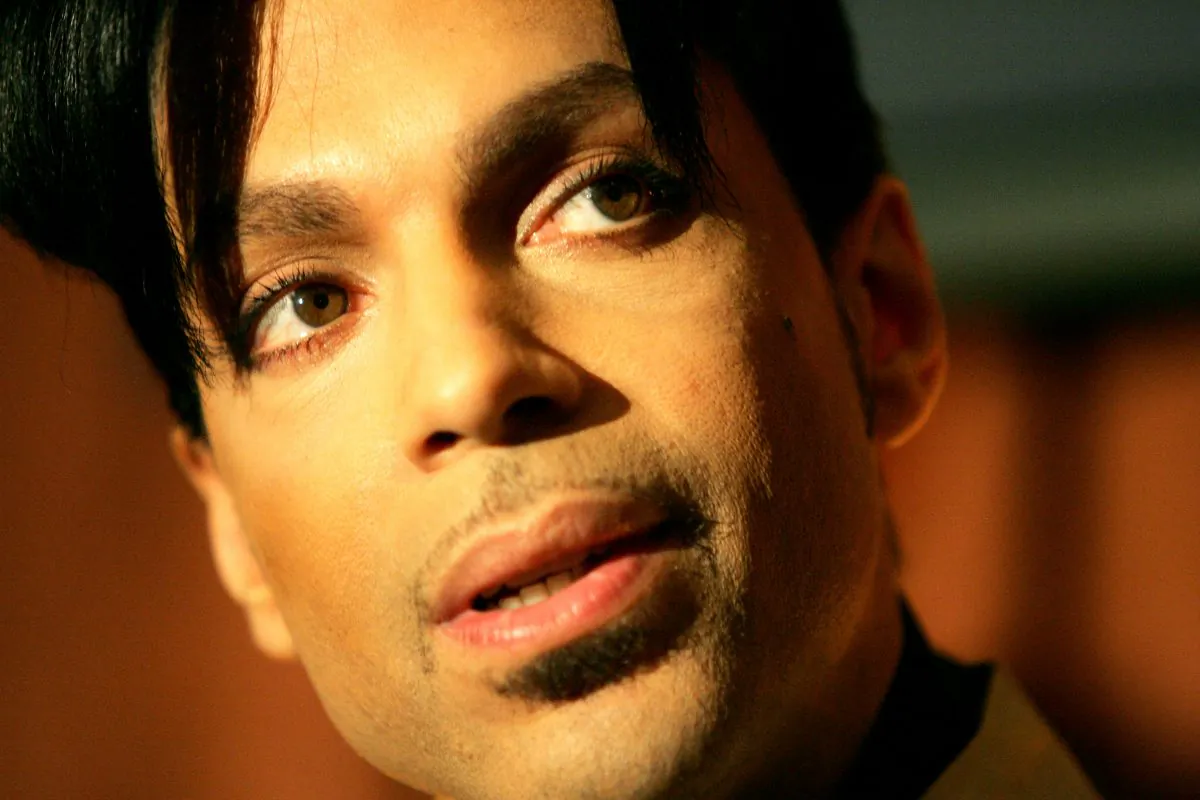 Recording artist Prince speaks during a news conference about his recording agreement between himself and Universal Records and his new single "Te Amo Corazon," Tuesday, Dec. 13, 2005, in Beverly Hills, Calif. (AP Photo/Danny Moloshok)