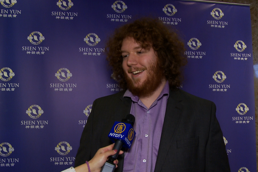 Gregory Lawrie at the Shen Yun performance at the Sony Centre for the Performing Arts on April 23, 2016. (NTD Television)