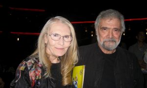 Award-Winning Film and Television Professor: Shen Yun Very Educational