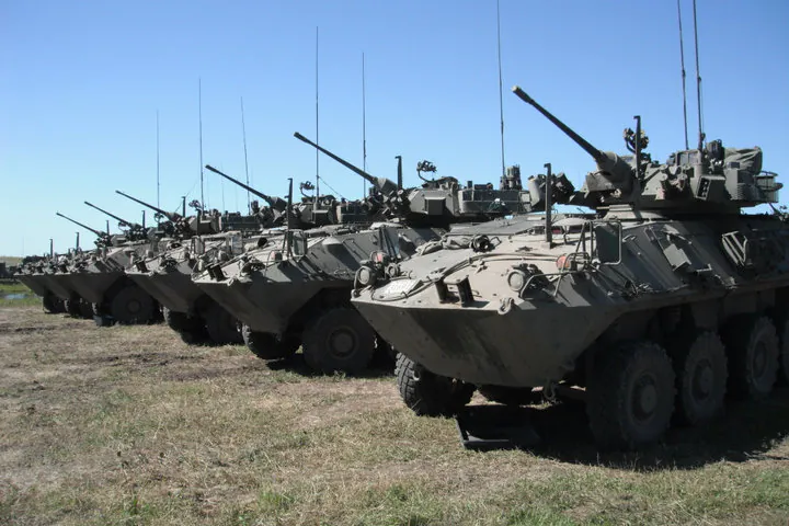 Light-armored vehicles, LAV-25, of Canada's 12th Armoured Regiment. (Jimderkaisser, CC BY-SA)