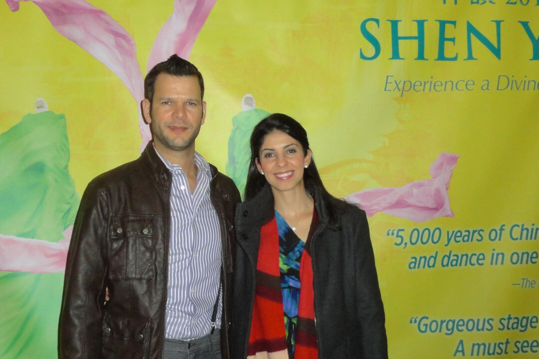 Carolina Castillo and Alberto Garcia appreciated the beauty of the classical Chinese dance presented by Shen Yun at Missisauga's Living Arts Centre, April 26, 2016. (Madalina Hubert/Epoch Times)