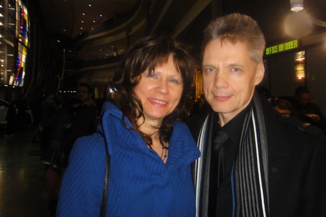 Artists Basia Baron and Lev Mishin enjoyed Shen Yun Performing Arts at the Living Arts Centre, Mississauga, on April 26, 2016. (Dongyu Teng/Epoch Times)