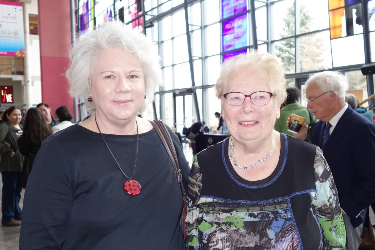 Jacqui Penson (L) and her friend Lorraine Mitchell enjoyed Shen Yun Performing Arts at the Living Arts Centre in Mississauga on April 28, 2016. (Matthew Little/Epoch Times)
