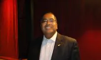 Company Celebrates 20th Anniversary by Attending Shen Yun