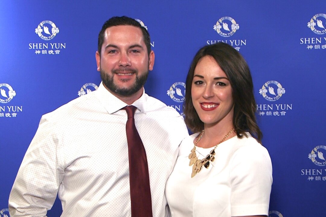 Dustin Kennedy and Amanda Hayes after watching Shen Yun Performing Arts at the Rabobank Theater in Bakersfield on the evening of April 28, 2016. (Courtesy of NTD Television) 