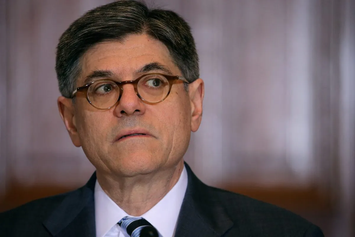 U.S. Treasury Secretary Jacob Lew leads a meeting of the Financial Stability Oversight Council at the Treasury Department in Washington on April 13, 2016. (Chip Somodevilla/Getty Images)
