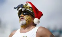 Jacksonville Jaguars: Fan Discusses Beach House When Asked About Team’s Draft in News Interview