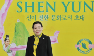Korean Dance Teacher Finds Words Feeble to Express Her Emotion After Shen Yun