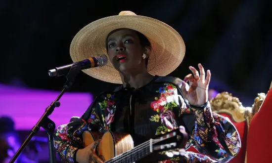 Lauryn Hill Late for Concert Because She Was ‘Aligning Her Energy’
