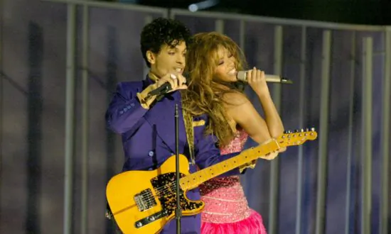 Beyonce Honors Prince With Powerful Vocal Rendition of ‘The Beautiful Ones’